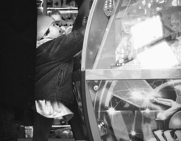 game dealer May88